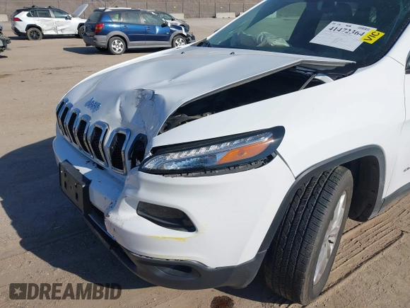 2017 Jeep Cherokee Limited with VIN 1C4PJMDB7HW647325, listed as a IAAI auction lot 41472364 with 37,129 mi miles and . Bid and sale history available at DreamBid. Image 16.