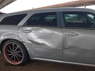 2008 Dodge Magnum SXT with VIN 2D4FV37V18H214391, listed as a IAAI auction lot 41608426 with 218,573 mi miles and . Bid and sale history available at carsss.com. Image 6.