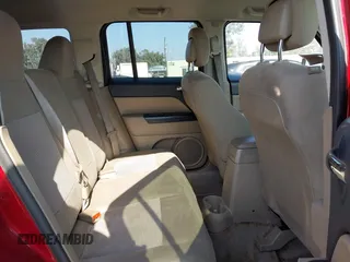 2016 Jeep Patriot Sport with VIN 1C4NJPBA4GD670087, listed as a IAAI auction lot 42141021 with 107,888 mi miles. Bid and sale history available at carsss.com. Image 8.