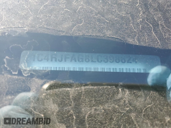 2020 Jeep Grand Cherokee Laredo E with VIN 1C4RJFAG8LC398824, listed as a Copart auction lot 50787635 with 101,147 mi miles and Salvage title. Bid and sale history available at DreamBid. Image 14.