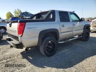 2006 Chevrolet Avalanche Z71 with VIN 3GNEK12Z26G206014, listed as a Copart auction lot 68658224 with 154,201 mi miles and Salvage Title. Bid and sale history available at carsss.com. Image 3.