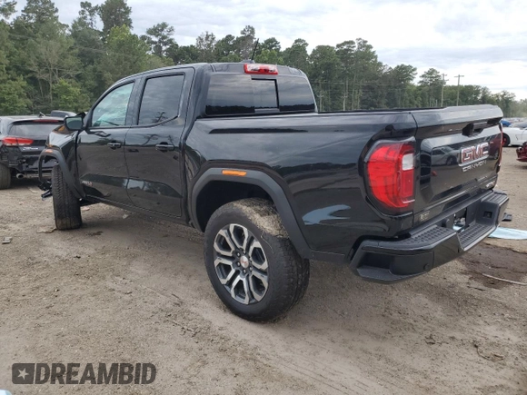 2024 GMC Canyon 4WD AT4 with VIN 1GTP6DEK3R1219220, listed as a Copart auction lot 68636524 with 401 mi miles and Salvage Title. Bid and sale history available at carsss.com. Image 2.