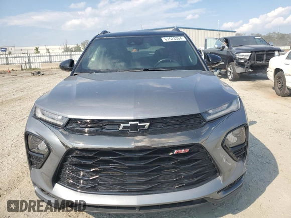2021 Chevrolet TrailBlazer RS with VIN KL79MTSL6MB020054, listed as a Copart auction lot 67673364 with 32,534 mi miles and Salvage Title. Bid and sale history available at DreamBid. Image 5.