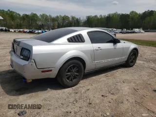 2005 Ford Mustang Deluxe with VIN 1ZVFT80N855113665, listed as a Copart auction lot 52346295 with 116,879 mi miles and Salvage title. Bid and sale history available at DreamBid. Image 3.