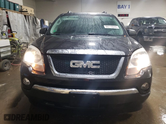2010 GMC Acadia SLE with VIN 1GKLVLED5AJ116659, listed as a Copart auction lot 86710044 with 149,072 mi miles and Salvage Title. Bid and sale history available at carsss.com. Image 5.