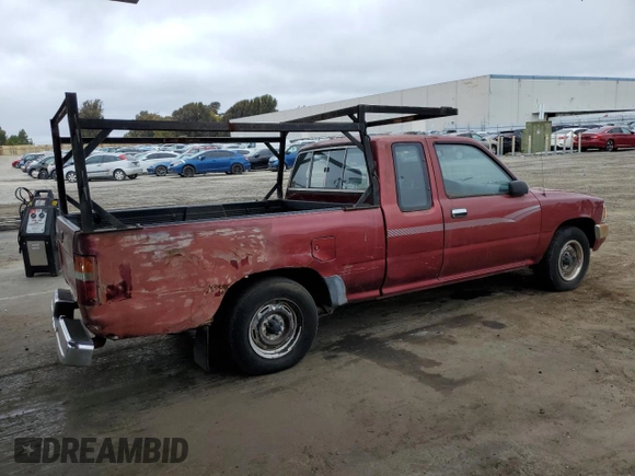 1991 Toyota Pickup DLX с VIN JT4RN93P9M5040575, выставлен на аукционе Copart как лот 58934495 с пробегом 43 376 миль миль и Списание • Salvage title. История ставок и продаж доступна на DreamBid. Изображение 3.