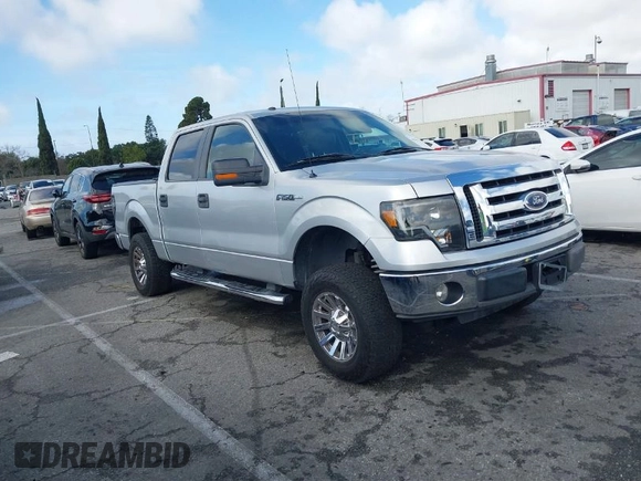 2010 Ford F-150 XL with VIN 1FTFW1CV5AFC04555, listed as a IAAI auction lot 41566725 with 180,352 mi miles. Bid and sale history available at carsss.com. Image 1.