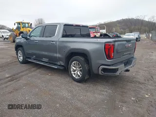 2021 GMC Sierra 1500 SLT z VIN 3GTU9DET8MG413416, wystawiony jako IAAI lot #41935465 z przebiegiem 70 547 mil mil oraz . Historia ofert i sprzedaży dostępna na DreamBid. Obrazek 3.