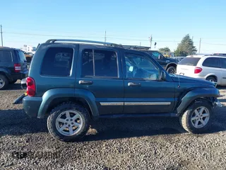 2005 Jeep Liberty Limited with VIN 1J4GL58K85W540719, listed as a IAAI auction lot 41425998 with 274,676 mi miles and . Bid and sale history available at DreamBid. Image 14.