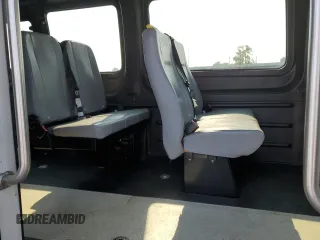 2018 Ford Transit с VIN 1FTBW3XM7JKA37795, выставлен на аукционе Copart как лот 62366315 с пробегом 234 010 миль миль и Чистый • Clean title. История ставок и продаж доступна на DreamBid. Изображение 11.