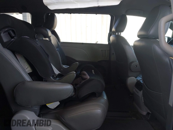 2015 Toyota Sienna LE AAS with VIN 5TDKK3DC7FS563562, listed as a IAAI auction lot 42374720 with 95,040 mi miles and . Bid and sale history available at DreamBid. Image 8.