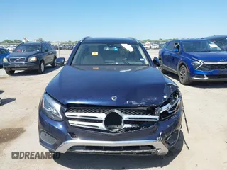 2019 Mercedes-Benz GLC 300 with VIN WDC0G4JB2KV183985, listed as a IAAI auction lot 42004134 with Not provided miles and . Bid and sale history available at DreamBid. Image 12.