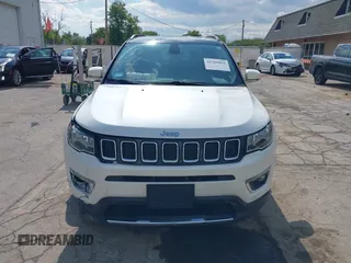 2018 Jeep Compass Limited с VIN 3C4NJDCB5JT354348, выставлен на аукционе IAAI как лот 42385092 с пробегом 78 469 миль миль и . История ставок и продаж доступна на DreamBid. Изображение 13.