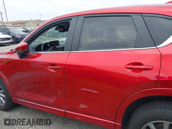 2024 Mazda CX-5 S Carbon Edition z VIN JM3KFBCL3R0530704, wystawiony jako IAAI lot #41958923 z przebiegiem 14 048 mil mil oraz . Historia ofert i sprzedaży dostępna na DreamBid. Obrazek 14.