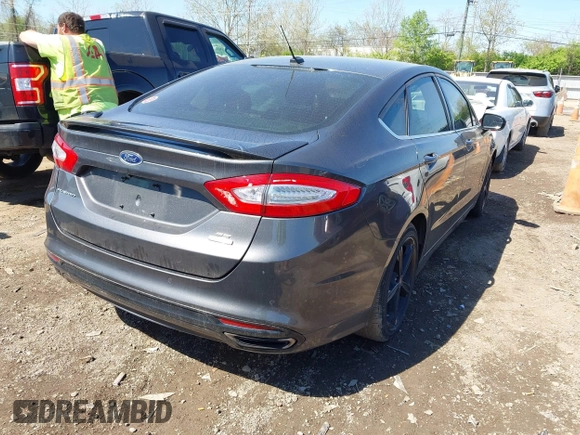 2016 Ford Fusion SE with VIN 3FA6P0H98GR257383, listed as a IAAI auction lot 42083518 with 95,734 mi miles and . Bid and sale history available at carsss.com. Image 4.