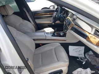 2014 BMW 7 Series ALPINA B7 with VIN WBAYE8C59ED135260, listed as a IAAI auction lot 41906238 with 152,030 mi miles. Bid and sale history available at carsss.com. Image 5.