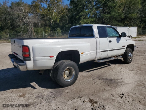 2002 Dodge Ram 3500 with VIN 3B7MF33C42M204856, listed as a Copart auction lot 75734824 with 109,735 mi miles and Salvage Title. Bid and sale history available at carsss.com. Image 3.