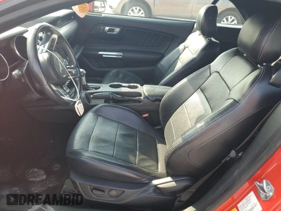 2020 Ford Mustang EcoBoost z VIN 1FATP8UH1L5106543, wystawiony jako Copart lot #58918555 z przebiegiem 73 585 mil mil oraz Szkoda całkowita • Salvage title. Historia ofert i sprzedaży dostępna na DreamBid. Obrazek 7.