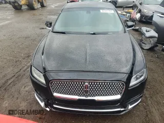 2017 Lincoln Continental Livery with VIN 1LN6L9UK7H5601577, listed as a Copart auction lot 82447704 with 48,507 mi miles and Salvage Title. Bid and sale history available at carsss.com. Image 5.