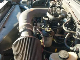 2003 Ford F-150 XLT с VIN 1FTRW07633KB82236, выставлен на аукционе IAAI как лот 43357480 с пробегом Не указан миль и . История ставок и продаж доступна на DreamBid. Изображение 20.