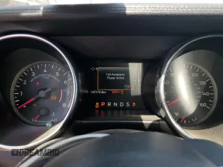 2022 Ford Mustang EcoBoost z VIN 1FATP8UH0N5102809, wystawiony jako Copart lot #54985515 z przebiegiem 47 174 mil mil oraz Szkoda całkowita • Salvage title. Historia ofert i sprzedaży dostępna na DreamBid. Obrazek 9.