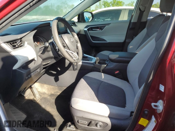 2019 Toyota RAV4 XLE with VIN JTMW1RFV0KD504459, listed as a Copart auction lot 51815305 with 129,826 mi miles and Clean Title. Bid and sale history available at carsss.com. Image 7.