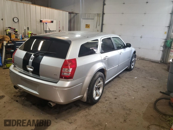 2005 Dodge Magnum R/T with VIN 2D4GZ58275H638212, listed as a Copart auction lot 87145544 with 163,838 mi miles and Clean Title. Bid and sale history available at DreamBid. Image 3.