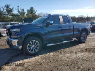 2021 Chevrolet Silverado 1500 LT with VIN 1GCRYDED4MZ125054, listed as a Copart auction lot 44654885 with 133,370 mi miles and Salvage Title. Bid and sale history available at DreamBid. Image 1.