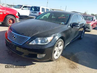 2010 Lexus LS 460 with VIN JTHBL5EFXA5095406, listed as a IAAI auction lot 41135894 with 181,132 mi miles. Bid and sale history available at carsss.com. Image 17.