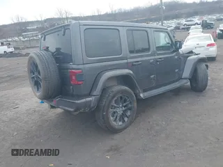 2021 Jeep Wrangler Unlimited Sahara with VIN 1C4JJXP65MW676726, listed as a IAAI auction lot 41795701 with 38,480 mi miles and . Bid and sale history available at DreamBid. Image 4.