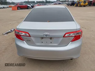 2012 Toyota Camry L with VIN 4T4BF1FK4CR185366, listed as a IAAI auction lot 41533830 with 172,192 mi miles. Bid and sale history available at carsss.com. Image 17.