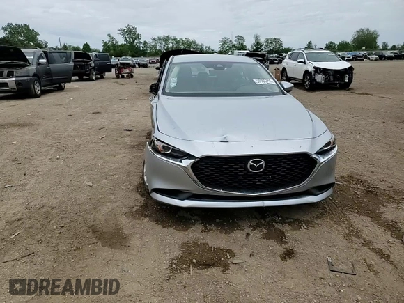 2020 Mazda 3 S Carbon Edition z VIN JM1BPBCMXL1162960, wystawiony jako Copart lot #57603795 z przebiegiem 31 229 mil mil oraz Szkoda całkowita • Salvage title. Historia ofert i sprzedaży dostępna na DreamBid. Obrazek 13.