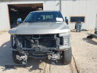 2017 Ford F-250 Lariat с VIN 1FT7W2B68HEC62552, выставлен на аукционе IAAI как лот 42482921 с пробегом 163 148 миль миль и . История ставок и продаж доступна на DreamBid. Изображение 13.