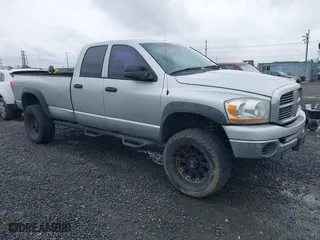2006 Dodge Ram 2500 SLT with VIN 1D7KS28C16J172981, listed as a IAAI auction lot 41807076 with 350,498 mi miles. Bid and sale history available at carsss.com. Image 1.