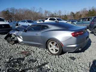 2019 Chevrolet Camaro 1LS with VIN 1G1FB1RXXK0124458, listed as a Copart auction lot 88047445 with 51,137 mi miles and Salvage Title. Bid and sale history available at carsss.com. Image 2.