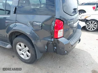 2012 Nissan Pathfinder SV with VIN 5N1AR1NN4CC632194, listed as a IAAI auction lot 41871512 with 135,571 mi miles. Bid and sale history available at carsss.com. Image 6.