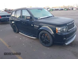 2013 Land Rover Range Rover Sport SC with VIN SALSH2E42DA795635, listed as a IAAI auction lot 41312989 with 144,698 mi miles. Bid and sale history available at carsss.com. Image 1.