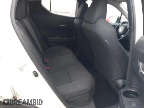2020 Toyota C-HR LE z VIN NMTKHMBX4LR105143, wystawiony jako IAAI lot #41731044 z przebiegiem 46 236 mil mil oraz . Historia ofert i sprzedaży dostępna na DreamBid. Obrazek 8.