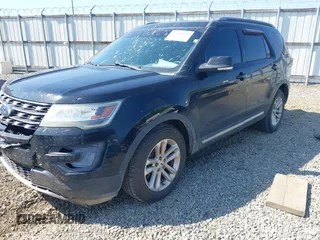 2017 Ford Explorer XLT z VIN 1FM5K7D89HGB71482, wystawiony jako IAAI lot #42009154 z przebiegiem 159 498 mil mil oraz . Historia ofert i sprzedaży dostępna na DreamBid. Obrazek 2.