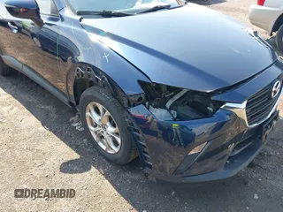 2019 Mazda CX-3 Sport z VIN JM1DKFB71K0445584, wystawiony jako IAAI lot #42210269 z przebiegiem 31 418 mil mil oraz . Historia ofert i sprzedaży dostępna na DreamBid. Obrazek 17.