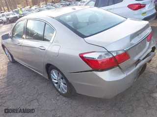 2015 Honda Accord Sedan EX-L with VIN 1HGCR2F8XFA010793, listed as a IAAI auction lot 41780141 with 204,031 mi miles. Bid and sale history available at carsss.com. Image 3.