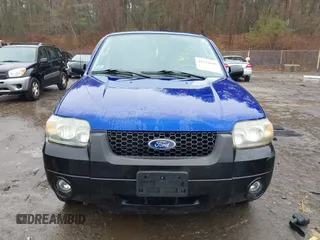2005 Ford Escape XLT with VIN 1FMCU93125KA41795, listed as a IAAI auction lot 41931869 with 156,421 mi miles and . Bid and sale history available at DreamBid. Image 12.