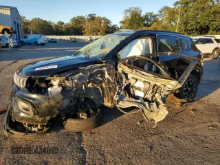 2022 Jeep Compass Latitude with VIN 3C4NJCBB4NT113575, listed as a Copart auction lot 81976144 with Not Provided miles and Non Repairable. Bid and sale history available at carsss.com. Image 1.