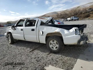 2006 Chevrolet Silverado 1500 LT1 with VIN 2GCEK13T761207865, listed as a Copart auction lot 48431545 with 0 mi miles and Salvage Title. Bid and sale history available at carsss.com. Image 2.