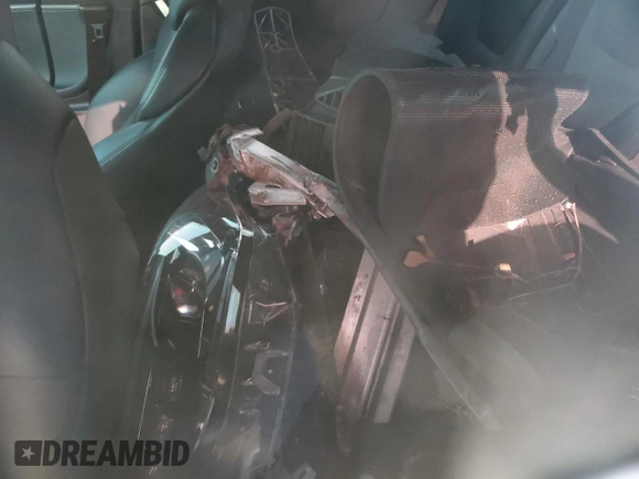 2019 Tesla Model S 75D с VIN 5YJSA1E23KF334579, выставлен на аукционе Copart как лот 56935615 с пробегом Не указан миль и Списание • Salvage title. История ставок и продаж доступна на DreamBid. Изображение 10.