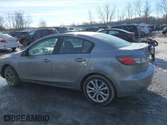 2010 Mazda 3 S Grand Touring z VIN JM1BL1S68A1276008, wystawiony jako IAAI lot #41453232 z przebiegiem 40 623 mil mil oraz . Historia ofert i sprzedaży dostępna na DreamBid. Obrazek 14.