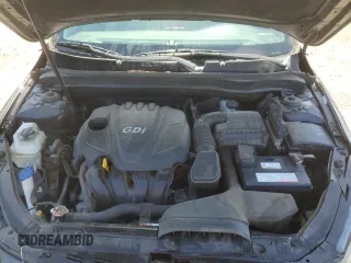 2013 Kia Optima LX z VIN 5XXGM4A74DG197071, wystawiony jako Copart lot #54780495 z przebiegiem 259 830 mil mil oraz Szkoda całkowita • Salvage title. Historia ofert i sprzedaży dostępna na DreamBid. Obrazek 11.