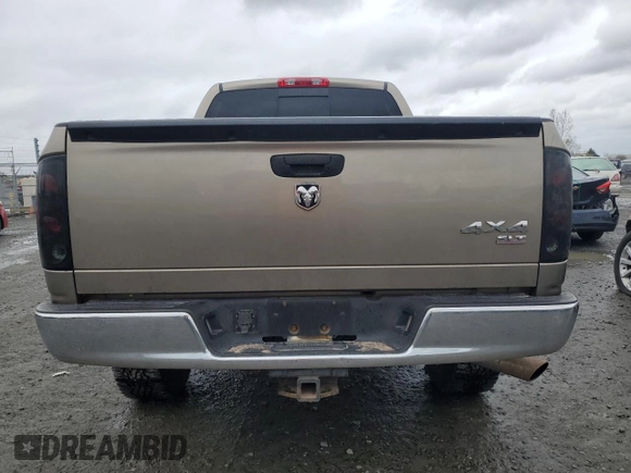 2006 Dodge 1500 SLT z VIN 1D7HU18N06S679929, wystawiony jako Copart lot #49530535 z przebiegiem 179 744 mil mil oraz Szkoda całkowita • Salvage title. Historia ofert i sprzedaży dostępna na DreamBid. Obrazek 6.