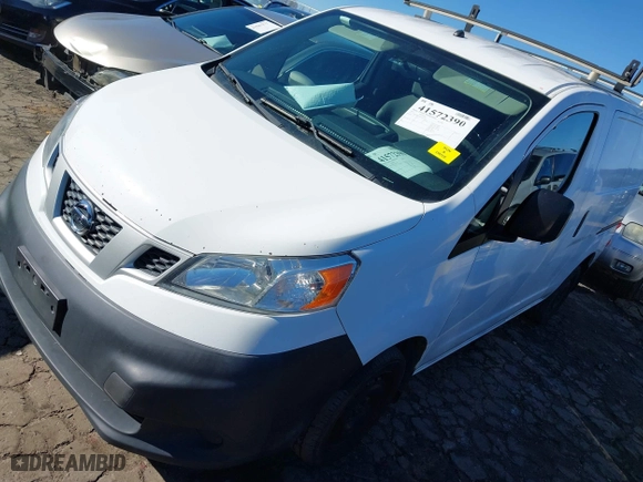 2013 Nissan NV200 SV with VIN 3N6CM0KNXDK693195, listed as a IAAI auction lot 41572390 with 264,321 mi miles. Bid and sale history available at carsss.com. Image 17.