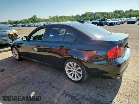 2011 BMW 3 Series 328i xDrive z VIN WBAPK5C58BA658768, wystawiony jako Copart lot #64387265 z przebiegiem 94 577 mil mil oraz Szkoda całkowita • Salvage title. Historia ofert i sprzedaży dostępna na DreamBid. Obrazek 2.